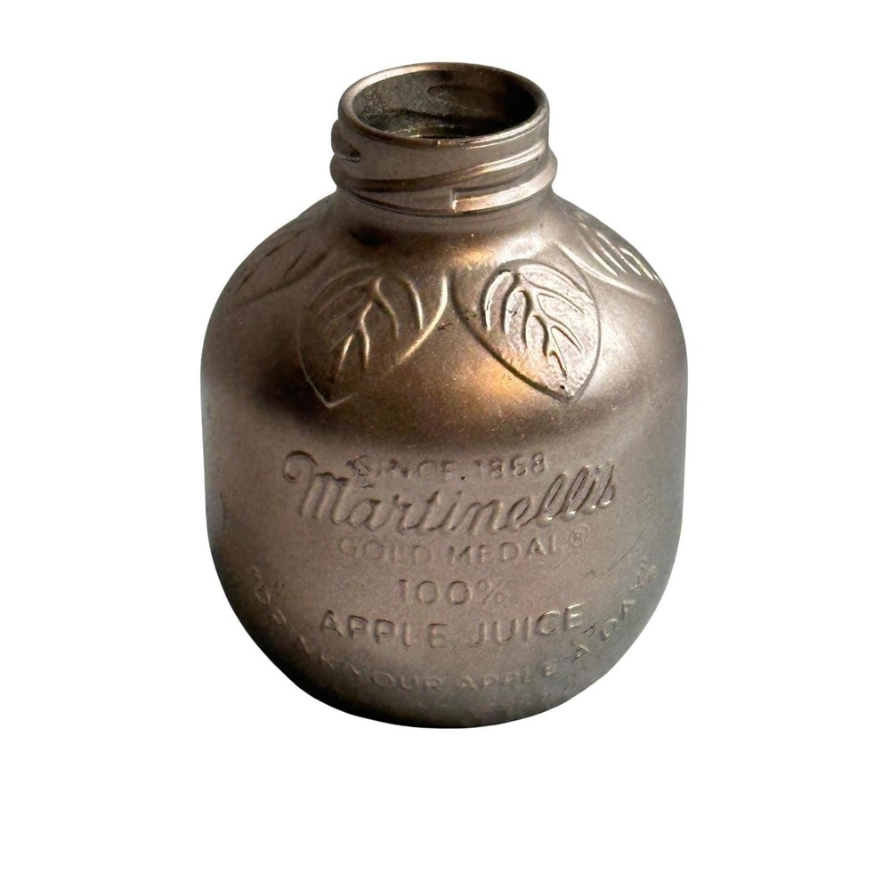Martinelli's Apple Juice Glass Bottle Apple-Shaped Embossed 10 oz‎ Craft USA